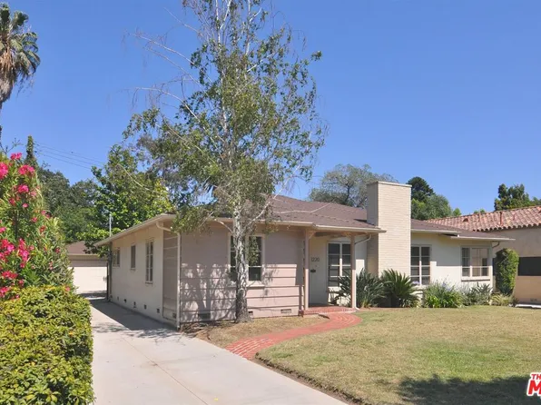 1220 Brookmere Rd, Pasadena, CA 91105