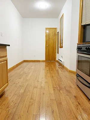Rented by Compass | media 5