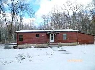 6582 S 1 1/2 Rd, Harrietta, MI 49638