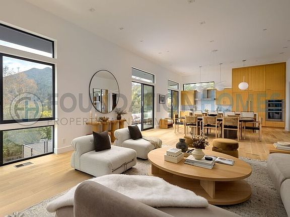 4th image of 22 Rock Rd