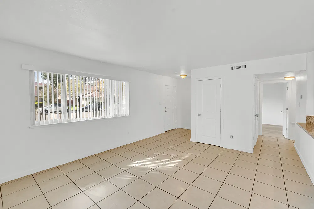 2 bed, 675 sqft, $1,575 — Photo 3