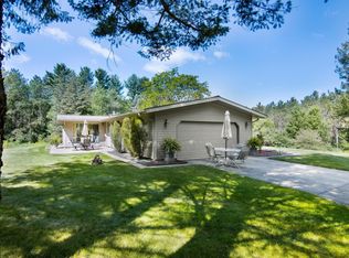 10080 E 50th Rd, Cadillac, MI 49601