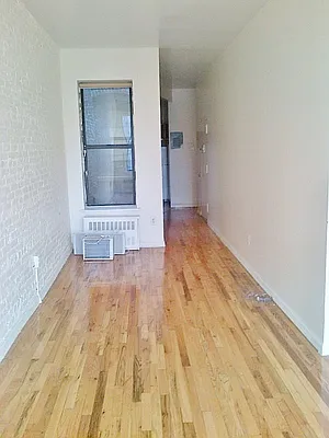 Rented by Bohemia Realty Group | media 26