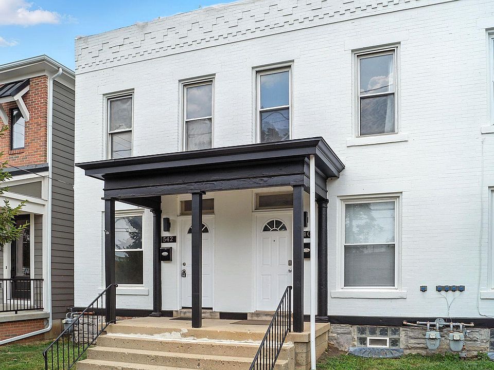 1st image of 542 W Town St