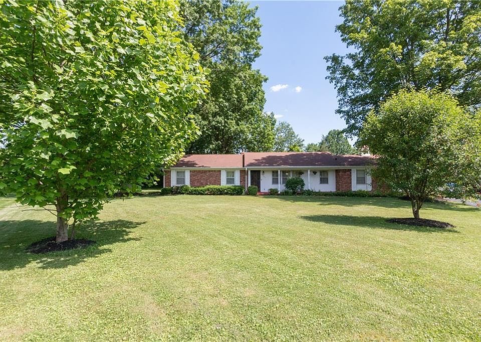 1st image of 5221 Laurel Hall Dr