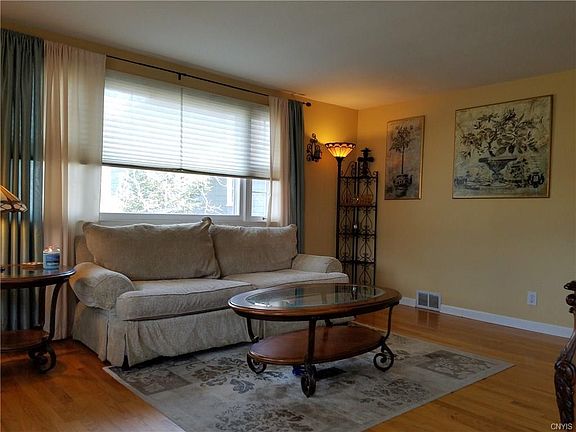 5th image of 311 Wolcott Ave