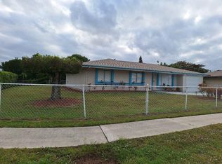999 Laredo Ln, Sebastian, FL 32958