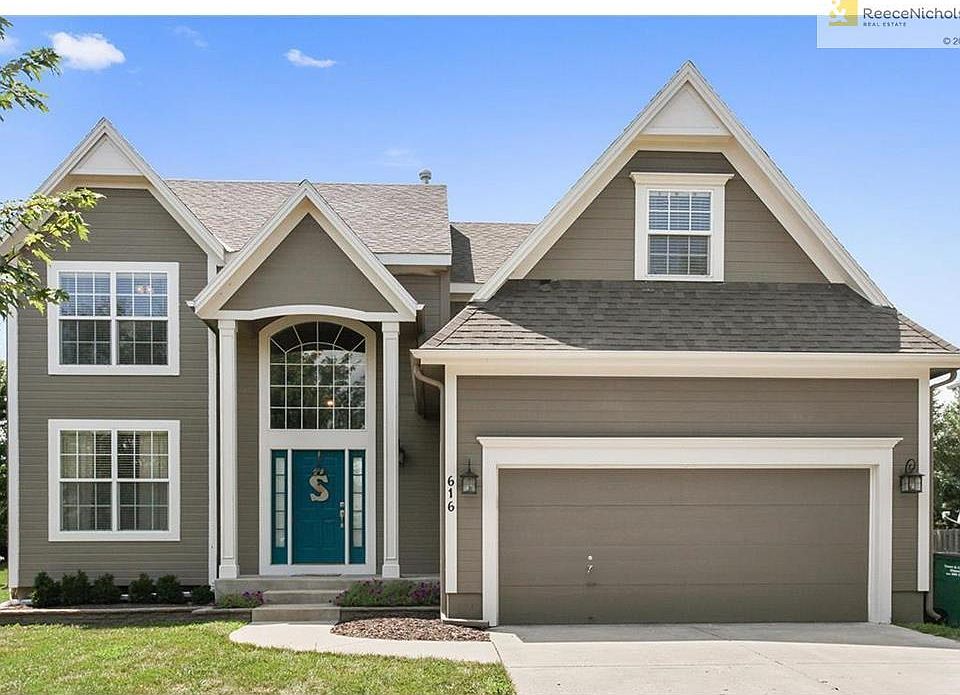 THIS COULD BE YOUR NEW HOME!