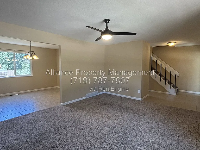 3823 Windsong Ct — Photo 3