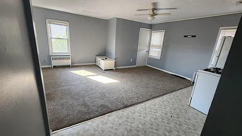 2338 Elmwood Studio Photo 1