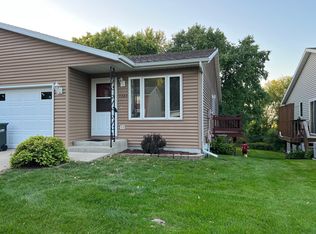 3323 7th St NW, Rochester, MN 55901