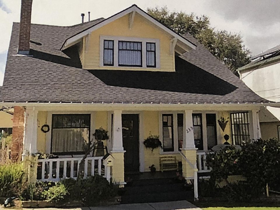 1st image of 235 Elm Ave