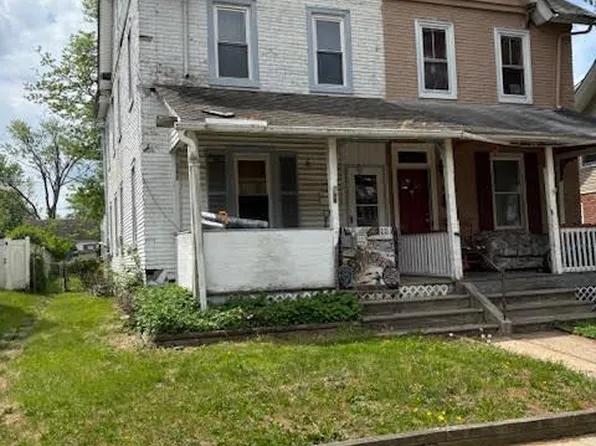 112 E 3rd St, Lansdale, PA 19446