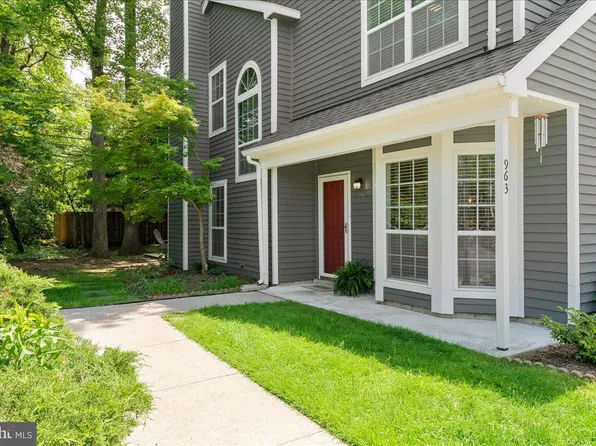 963 Breakwater Dr, Annapolis, MD 21403