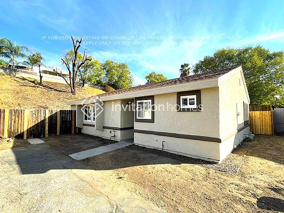 2nd image of 31012 Camino Del Este