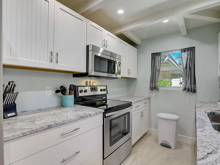 39 S Polk Dr — Photo 51