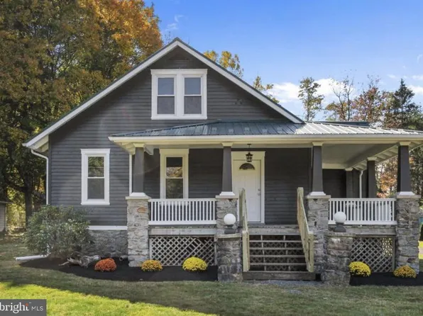 15050 Wyndham Ave, Blue Ridge Summit, PA 17214