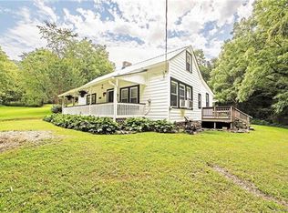 51 Homefire Cove Rd, Leicester, NC 28748