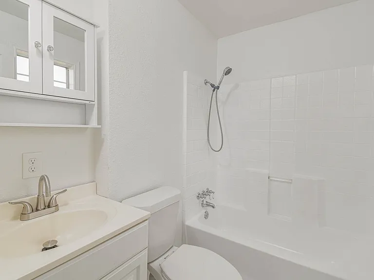 3709 Gager St #1 — Photo 8