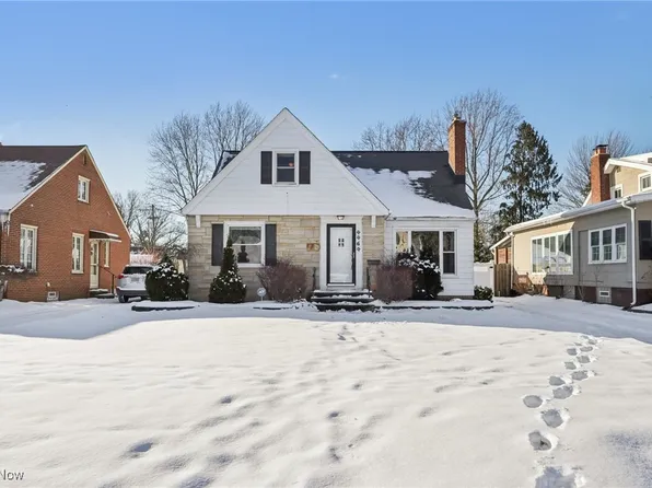 4464 W 227th St, Fairview Park, OH 44126