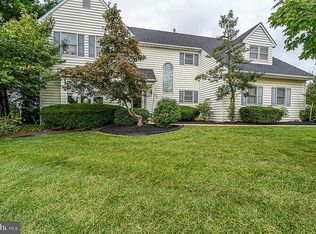 46 Annette Dr, Royersford, PA 19468
