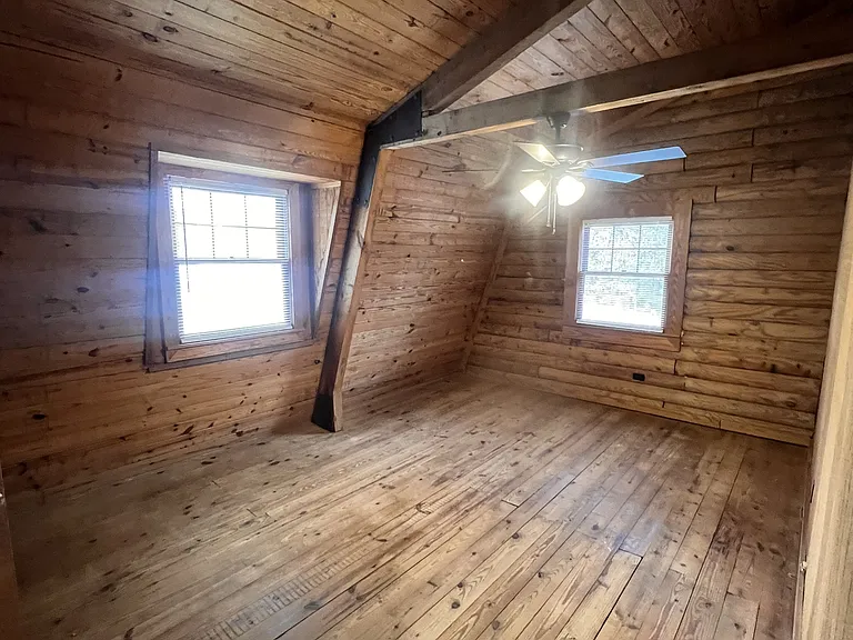 1353 Old Towne Rd — Photo 13