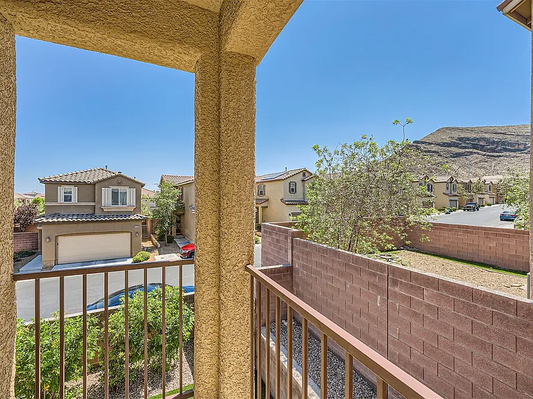 3811 Total Eclipse St — Photo 27