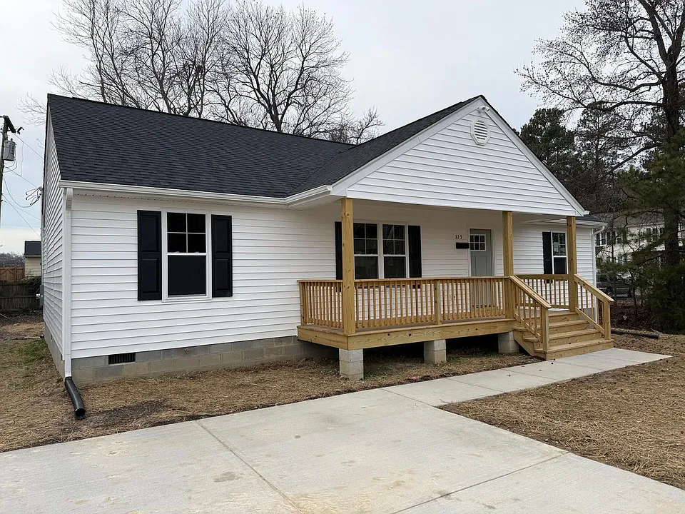 325 Yorktown Dr