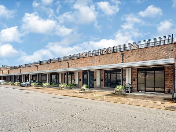3rd image of 1601 W Webster St APT 7