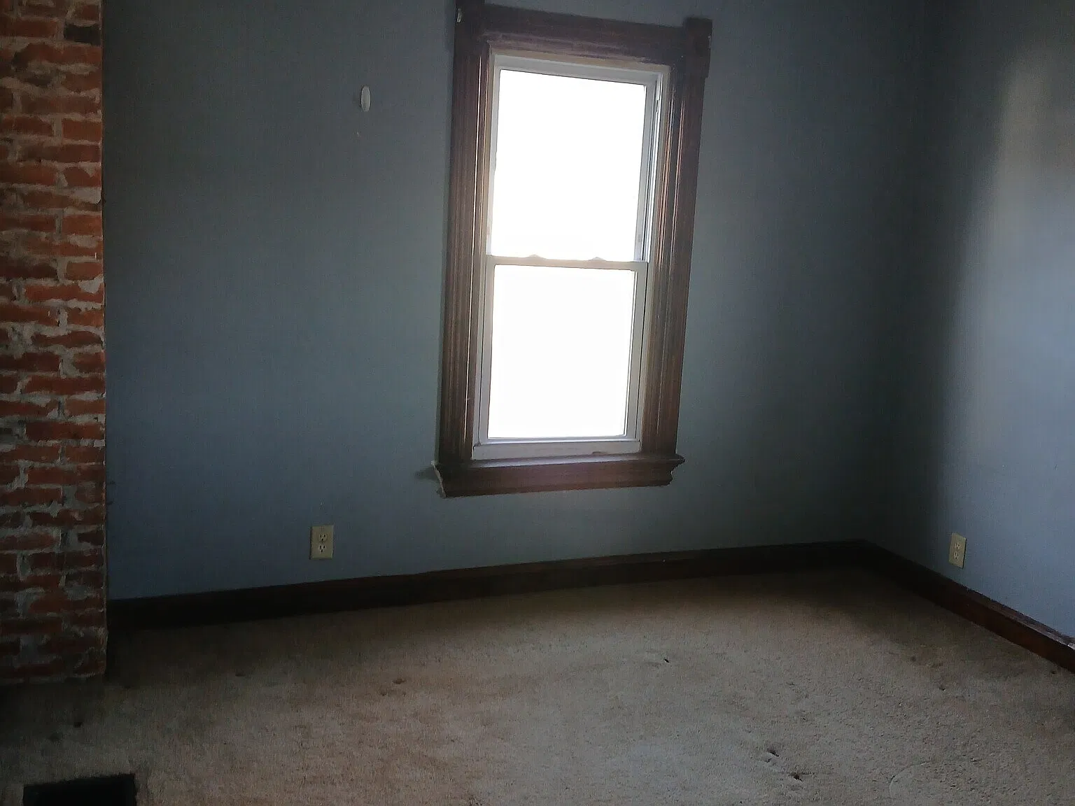 3 bed, 1306 sqft, $1,000 — Photo 3