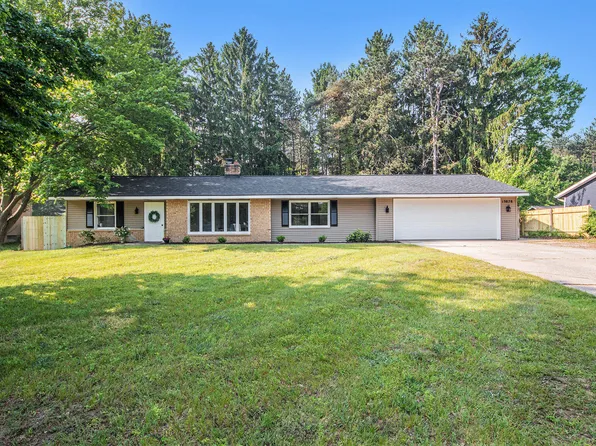 15878 New Holland St, Holland, MI 49424
