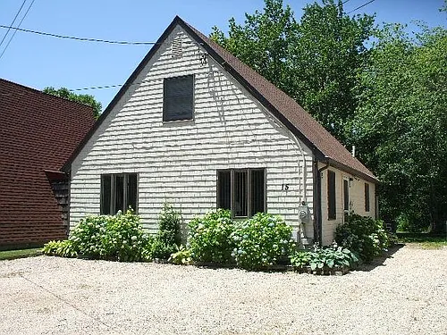15 Deangelis St Photo 1