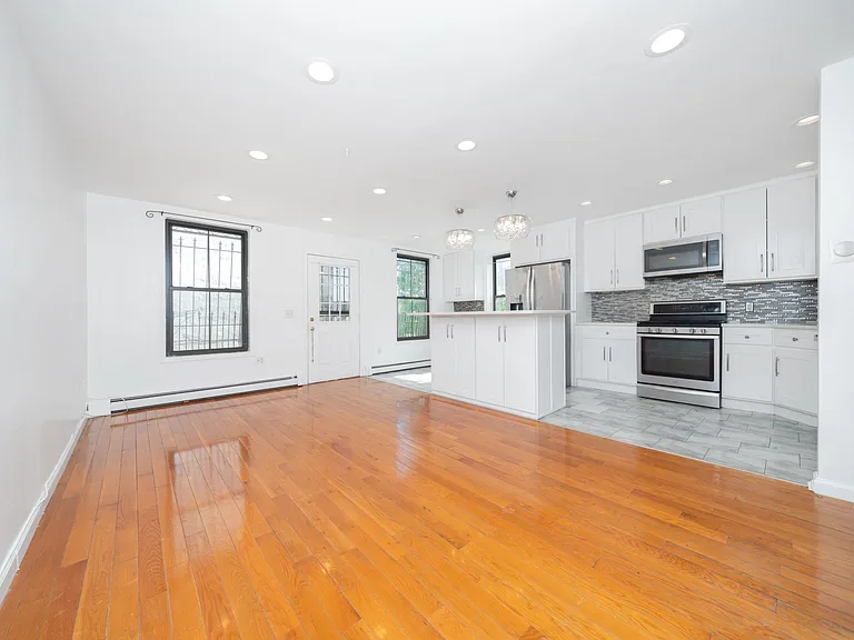 91 Hull St #2 — Photo 2