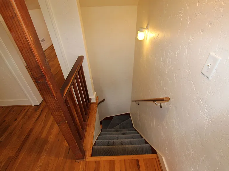 209 E Dale Ave — Photo 18