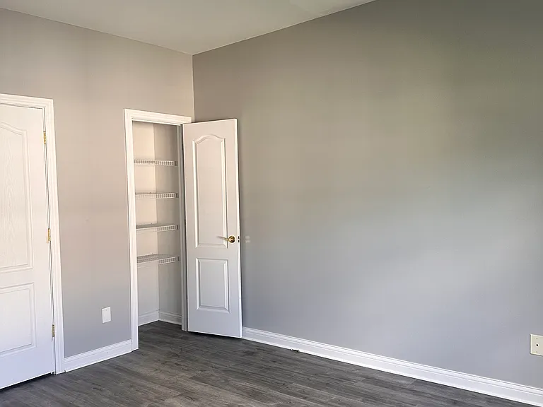605 Mannington Pl — Photo 46