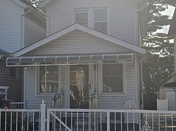 11438 125th St, South Ozone Park, NY 11420