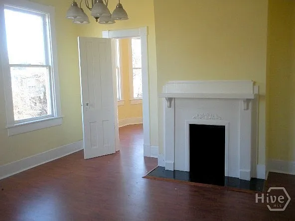 516B E Bolton St — Photo 6