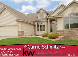 15600 77th Pl N, Maple Grove, MN 55311