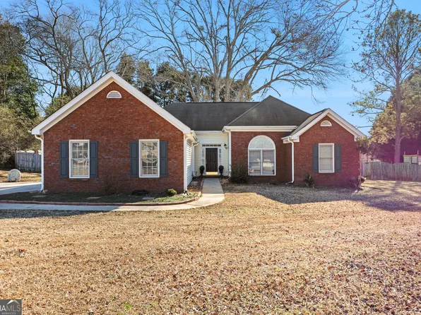 110 Bailey Ct, Fayetteville, GA 30215