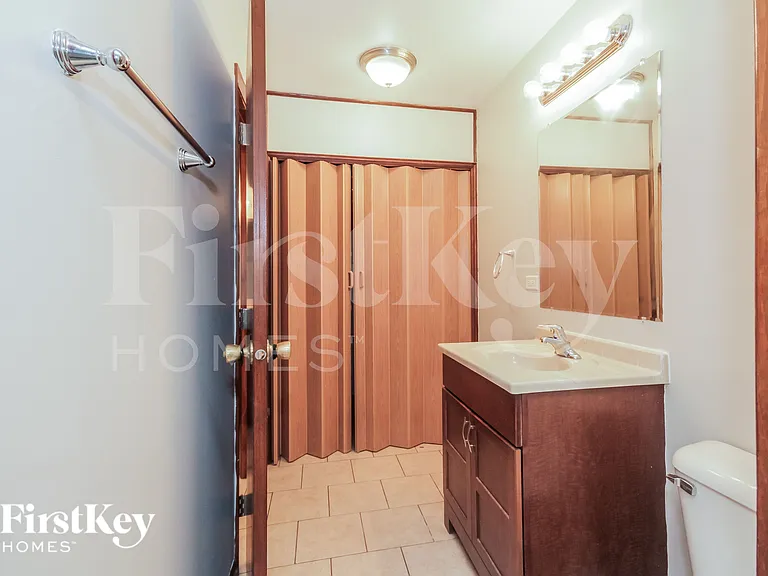 18519 Carriage Ln — Photo 9