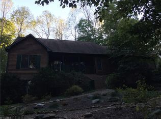 7487 Weitzel Dr, Summerfield, NC 27358