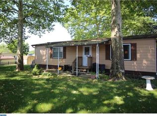 603 Willow Dr, Green Lane, PA