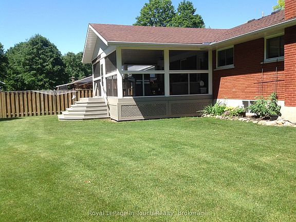 4th image of 19 Maplegate Rd