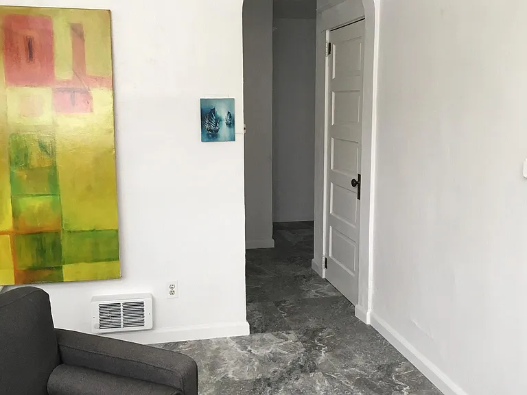 856 E Carter St #5 — Photo 12