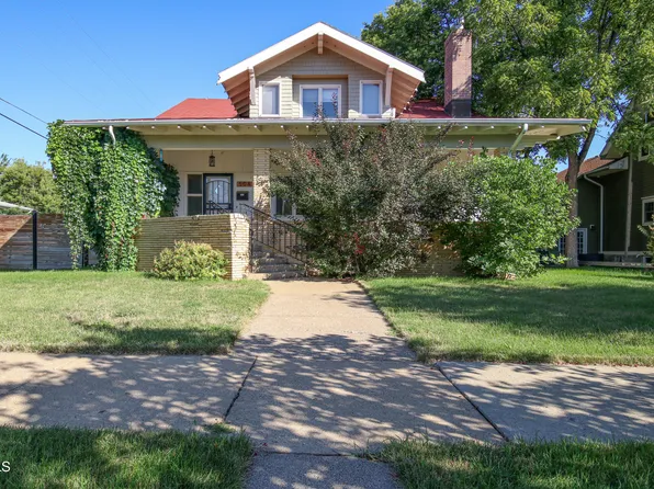 504 3rd St NW, Mandan, ND 58554