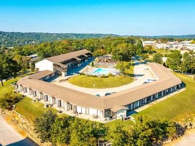 11863 State Highway 13 UNIT 209, Kimberling City, MO, 65686