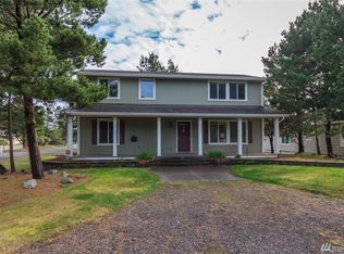 1201 Driftwood Ln, Westport, WA 98595