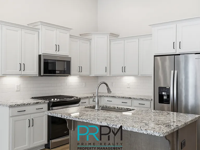 6 Thornfield Dr #1 — Photo 6