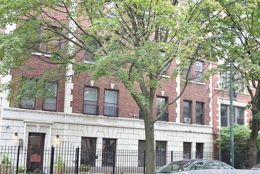 1st image of 5135 S Kenwood Ave APT 606