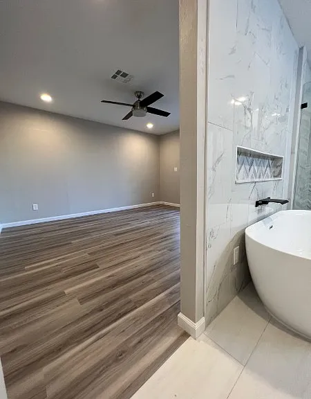 7301 N 50th Dr — Photo 22